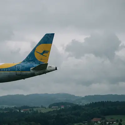 Ryanair streicht 24 Strecken: Diese deutschen Flughäfen verlieren 2026 Verbindungen